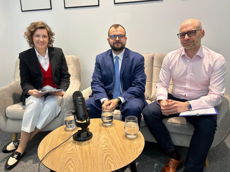 Вебінар: Дві команди - одна операція